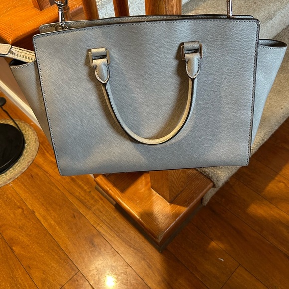 Michael Kors Selma Medium Saffiano Satchel Crossbody NWOT!! - Picture 7 of 14